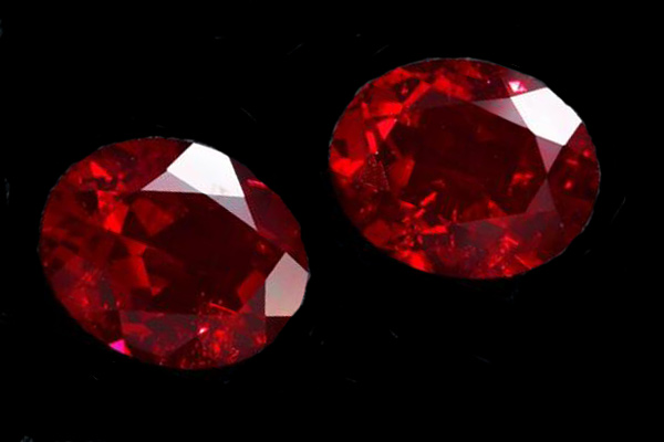 標準光源箱為紅寶石顏色評定提供穩定光源