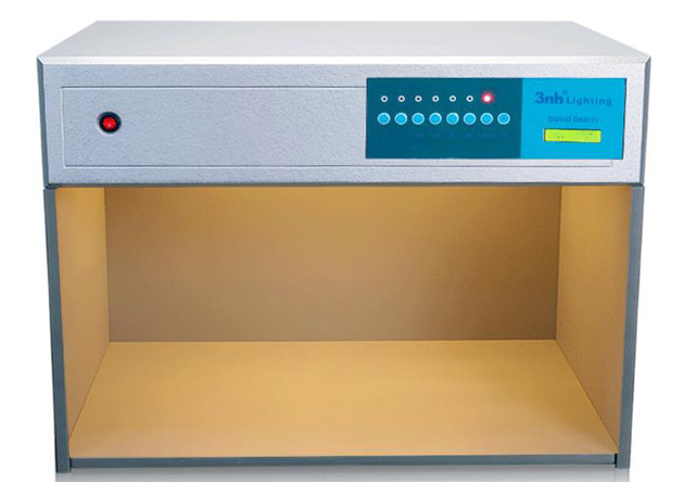 標準光源箱對色光源開機時需要進行預熱嗎？